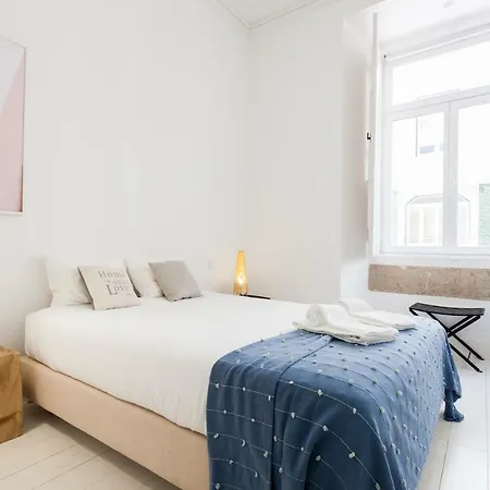 Baixa Tile Blue Two-bedroom - By Lu Holidays Daire *