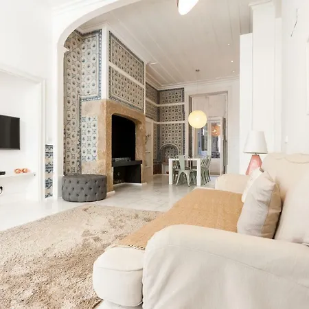 아파트 Baixa Tile Blue Two-bedroom - By Lu Holidays