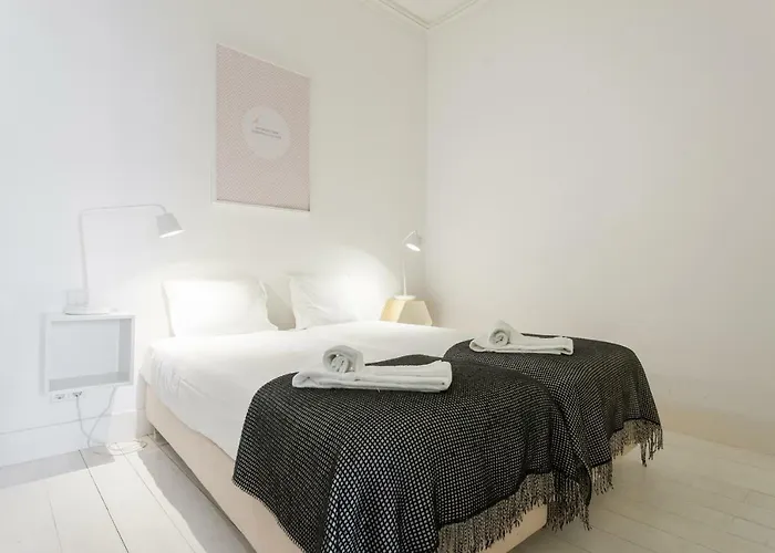 Baixa Tile Blue Two-bedroom - By Lu Holidays Lisboa