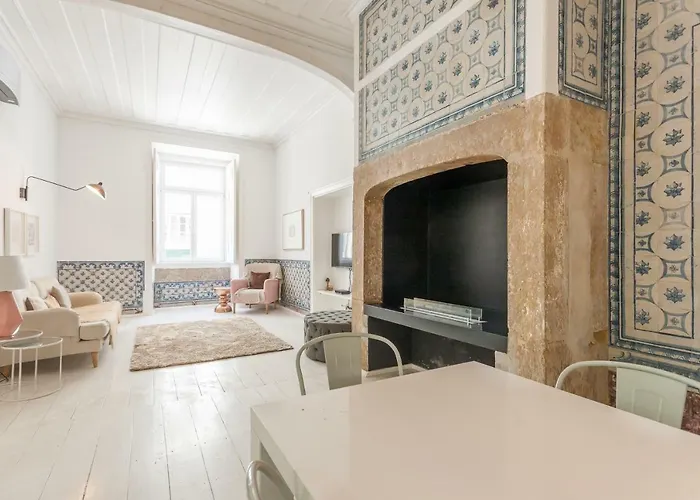 Baixa Tile Blue Two-bedroom - By Lu Holidays Lisboa
