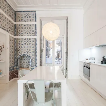 Baixa Tile Blue Two-bedroom - By Lu Holidays * Lisbona