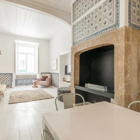 Baixa Tile Blue Two-bedroom - By Lu Holidays Lisbona